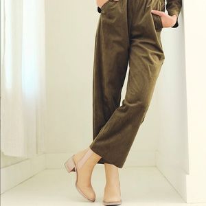 Free People Essential Chelsea Boots